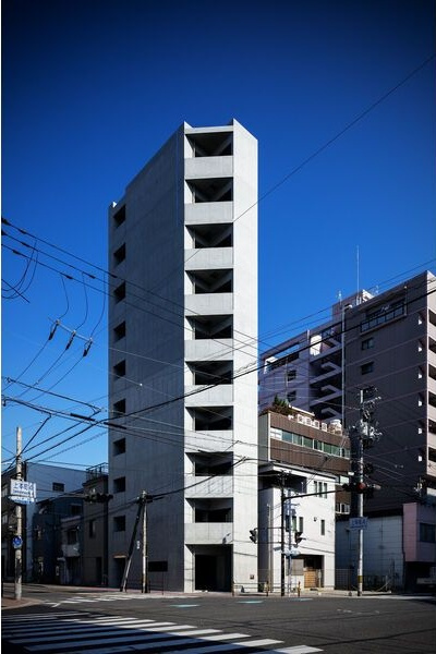 b.UEMACHIDAIの外観