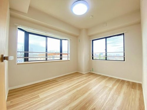 日建シェトワ浦和の洋室|明るい洋室です