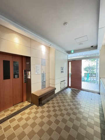 グリーンヒルズ六甲のエントランス