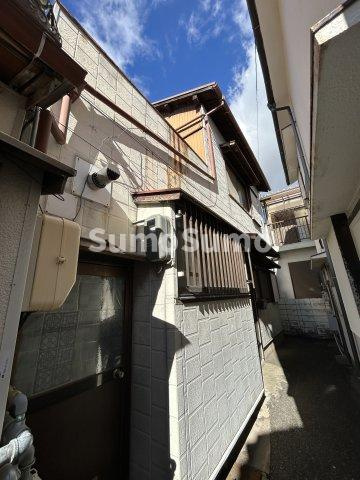 明石市港町　貸家