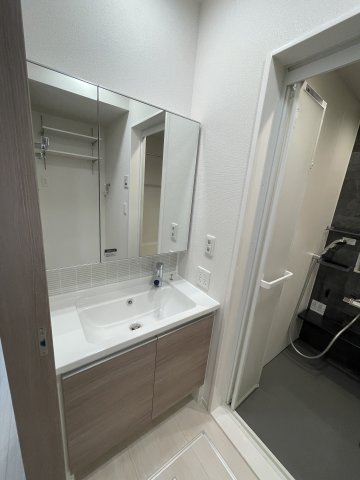 D-ROOM大塚町の洗面所