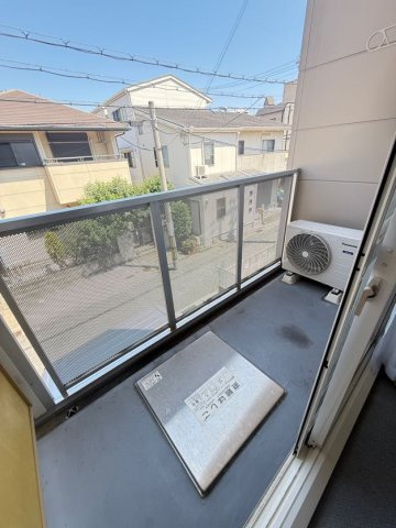 レオパレスフローラルのバルコニー