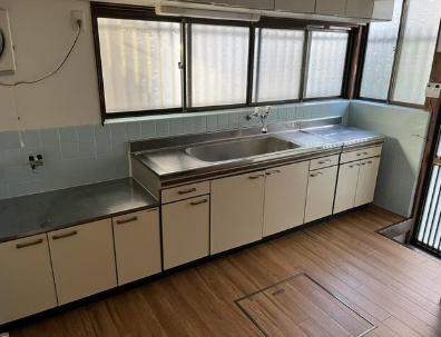 【キッチン】 | 生駒郡斑鳩町服部1丁目【オーナーチェンジ】