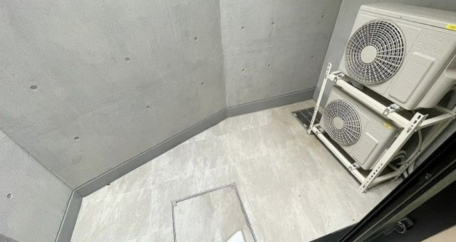 ALTERNA早稲田のバルコニー