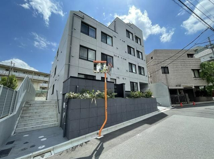 ALTERNA早稲田の外観