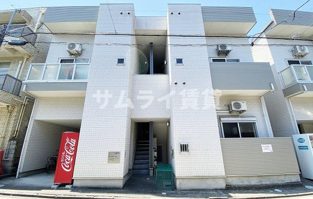 カーサ　アージョの外観