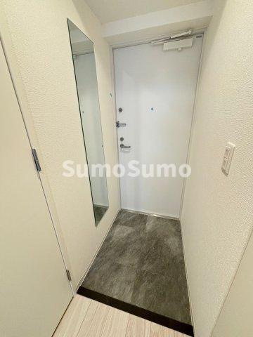 セレニテ難波ミラク参番館の玄関