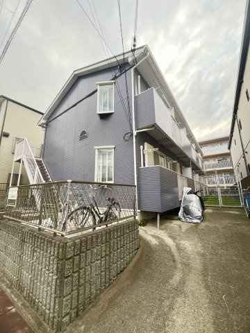 サンハイツ岡本の外観