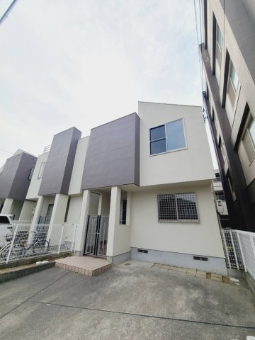 大屋町21-10戸建の外観