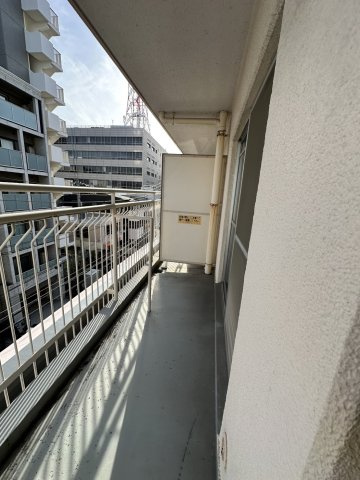 サンパールビルのバルコニー
