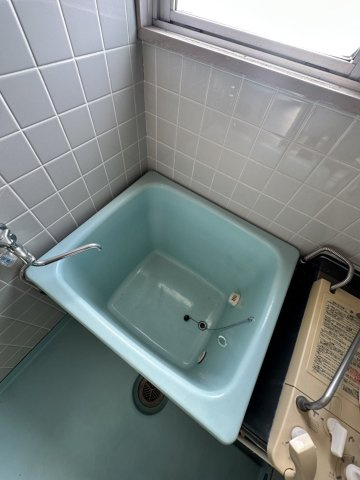 サンパールビルの浴室