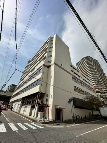 サンビオラ一番館