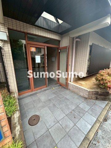 ＪＳＣ芦屋のエントランス