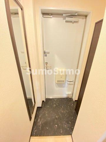 クレイノルミエール魚崎の玄関