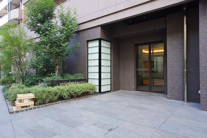 LaDouceur梅田Eastのエントランス