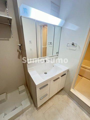 Ｄ－ｒｅｓｉｄｅｎｃｅ上甲子園の洗面所