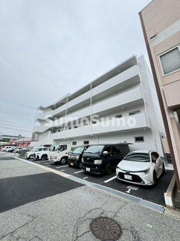 IMR BLD.の駐車場|駐車場があるので、車を買う予定の方も安心です