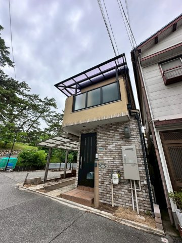 結善町貸家の外観