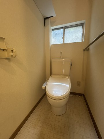 菊水町貸家のトイレ