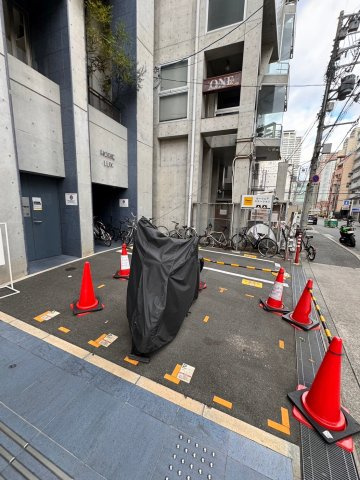 HORIE LUXの駐車場