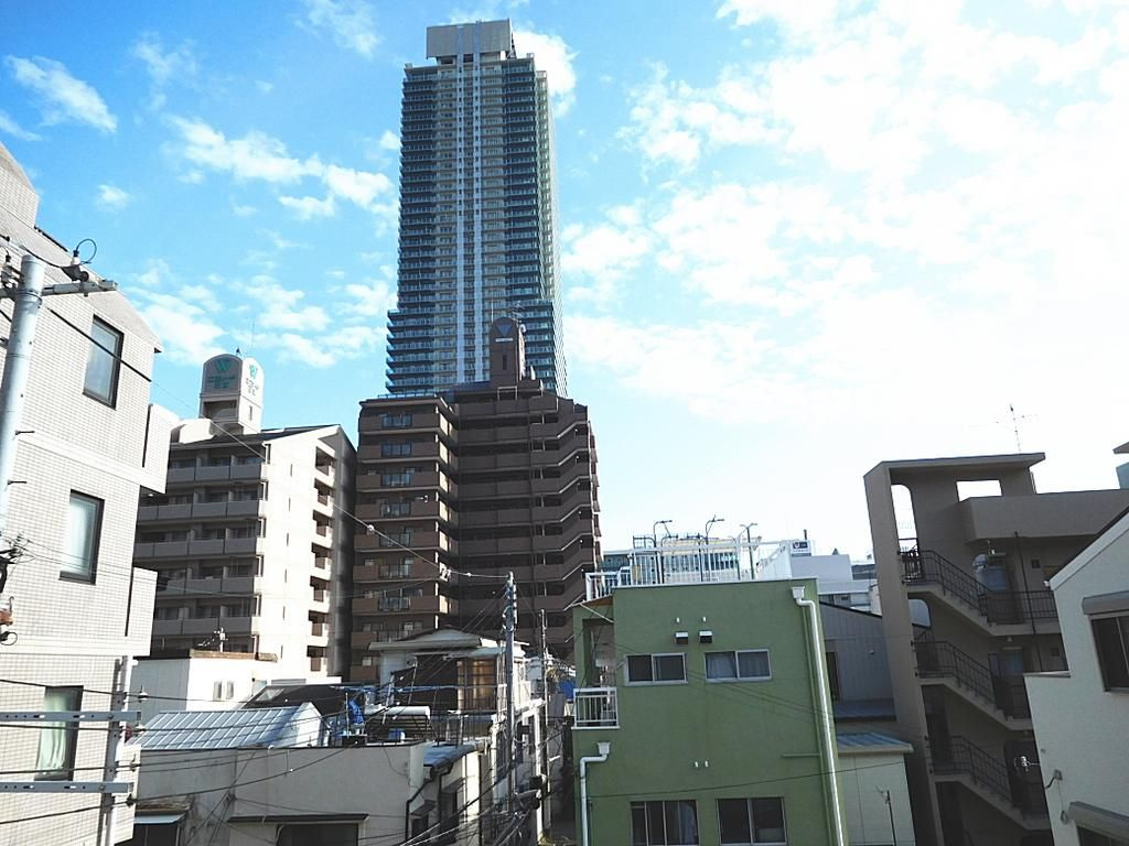 琴ノ緒町2丁目貸家の展望