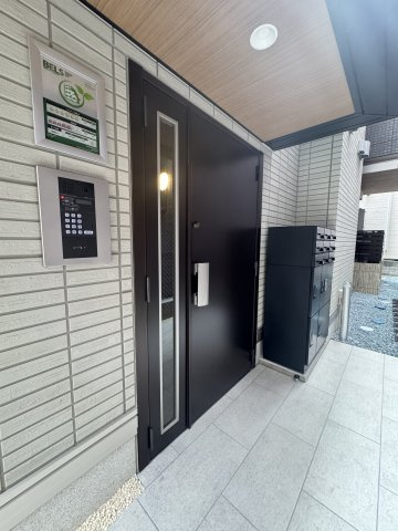LaMaison大田町のエントランス
