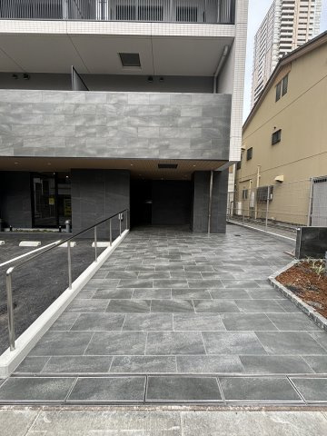JP noie 上町台龍造寺のエントランス