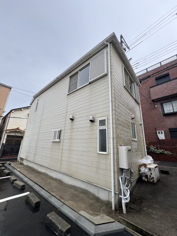 権現町3丁目貸家の外観