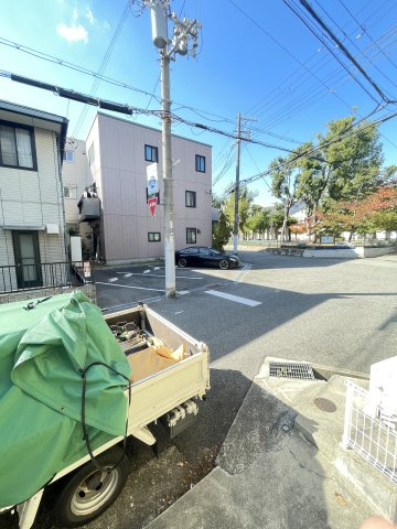 大石北町貸家の展望