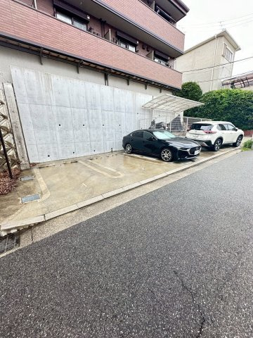 ＬａＬａ東人丸の駐車場