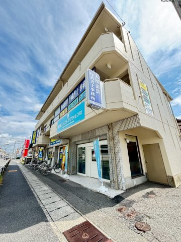 KAKIZAWAビルの外観