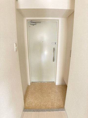 Hüttenwerke Osaka Nambaの玄関