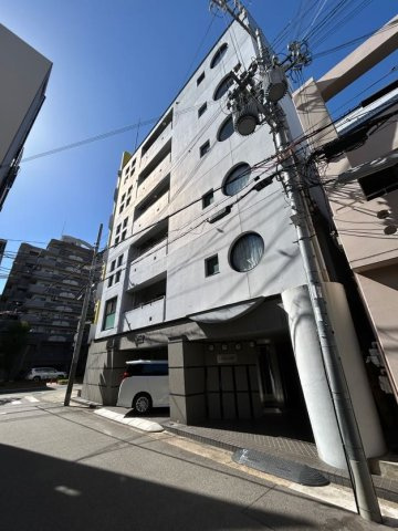 J−SQUARE