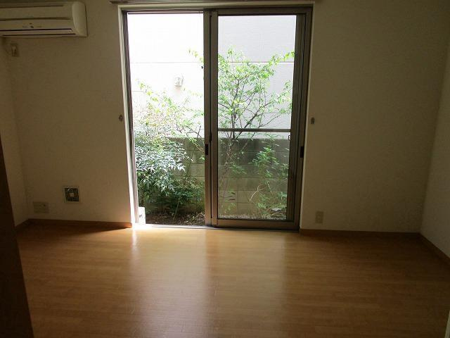 エスポワールの居間・リビング