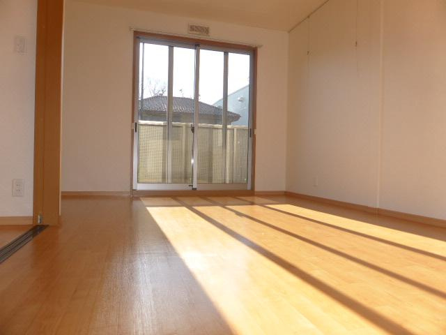 サニーウェルの居間・リビング