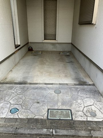 瀬ヶ崎戸建の駐車場