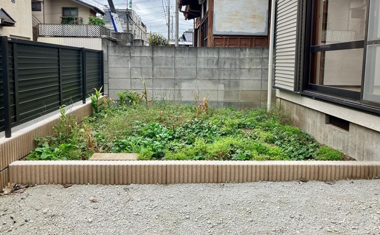 上小町戸建の庭