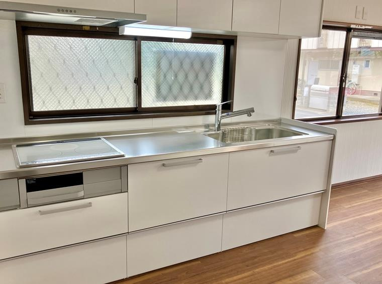 上小町戸建のキッチン