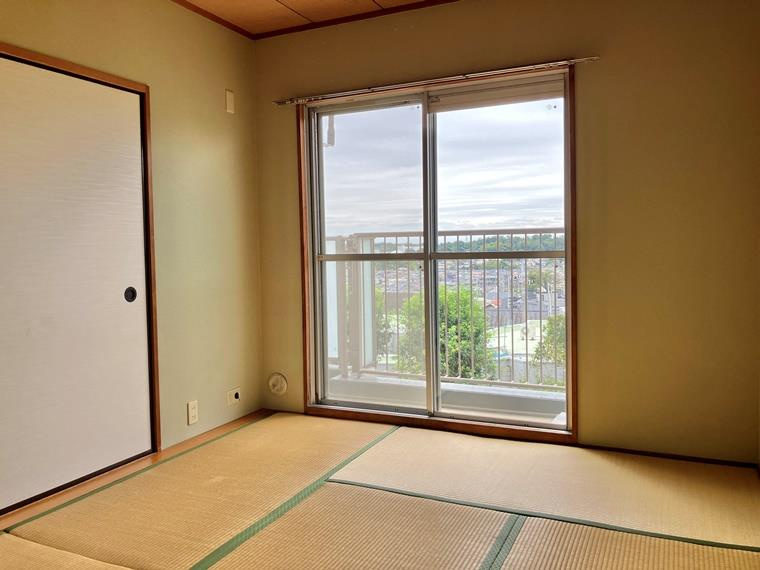 西所沢椿峰ニュータウン２７街区１号棟の寝室