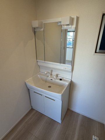 グランソフィア細谷Ⅳの独立洗面台