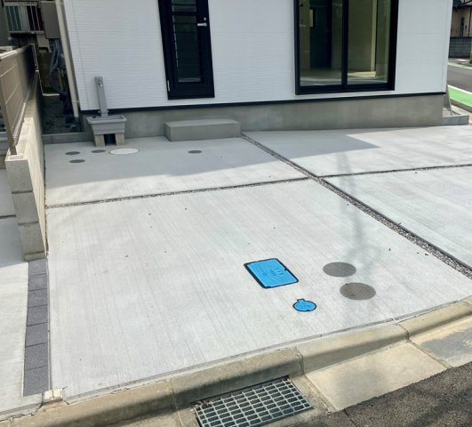 元福岡戸建の駐車場