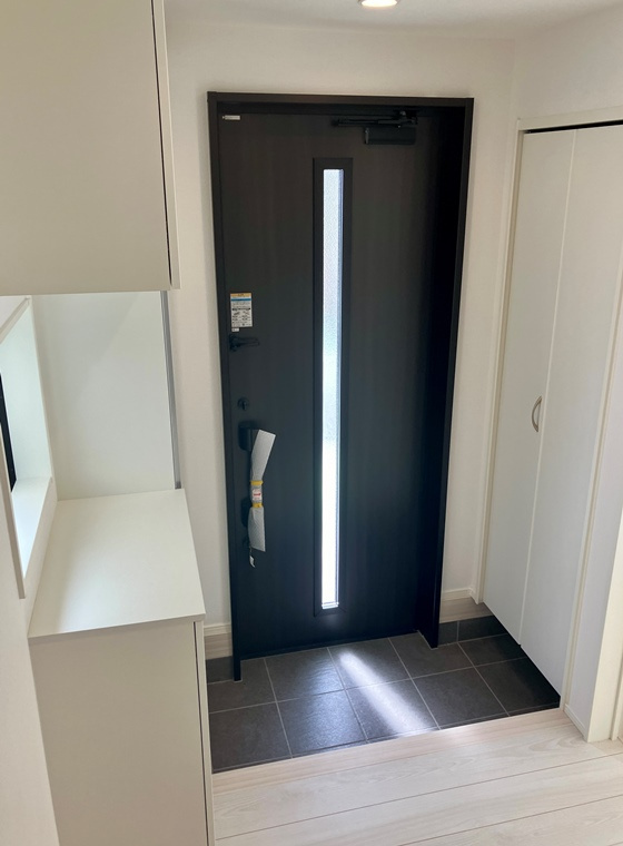 元福岡戸建の玄関