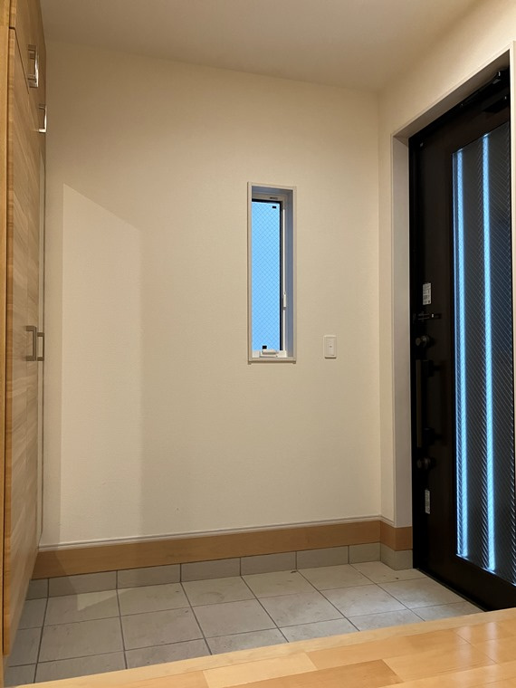 天沼町戸建の玄関