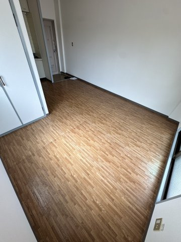 パイントーリ南郷の居間・リビング