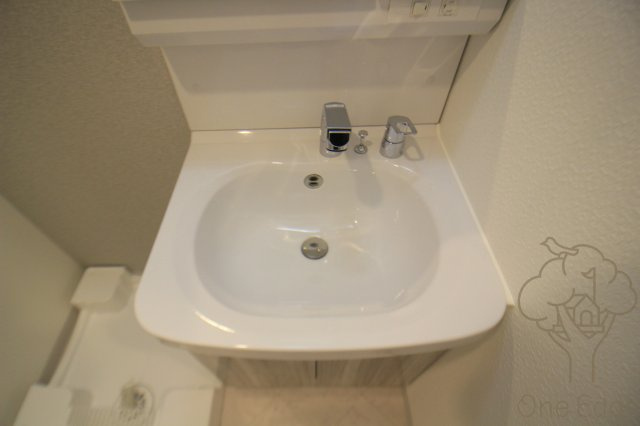 S-RESIDENCE新大阪Rishの独立洗面台