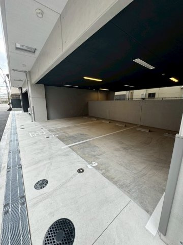 S-RESIDENCE難波大国町dominaの駐車場
