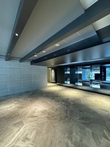 S-RESIDENCE福島Alovitaのロビー