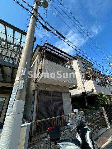宝塚市　中野町戸建貸家の外観
