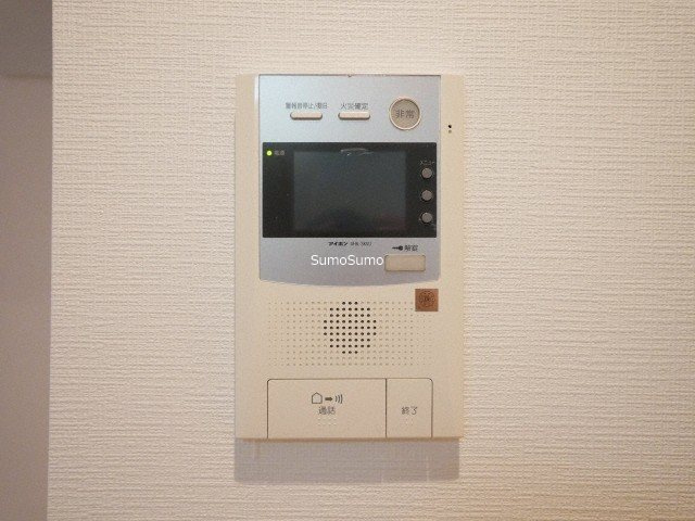 SERENiTE本町エコートのエントランス