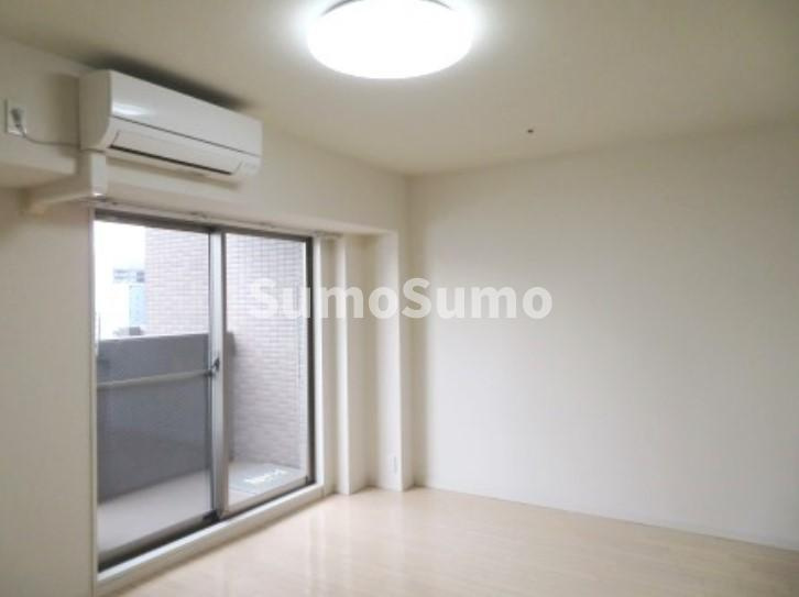S-RESIDENCE Hommachi Marksの寝室